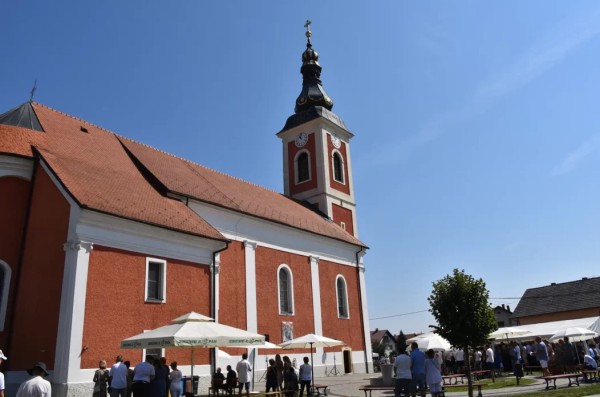 sveta-misa-velika-gospasveta-mar
