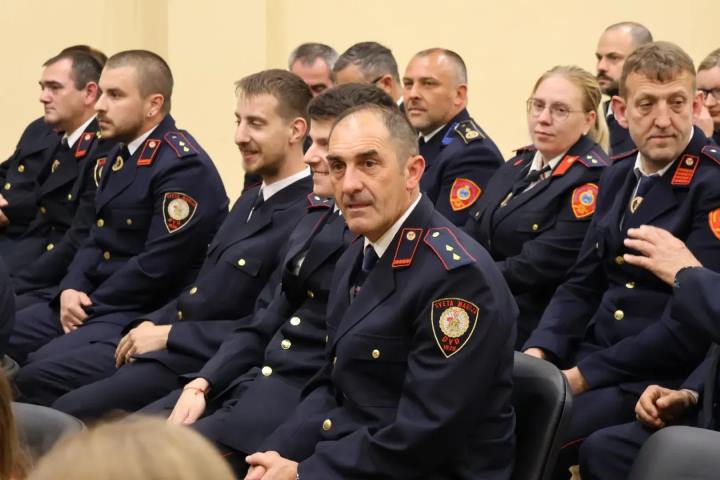 foto/DVD SVETA MARIJA Predstavljena monografija uz prvo stoljeće postojanja društva (7)