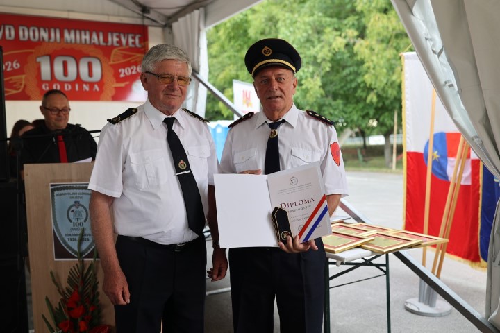 foto/Donji Mihaljevec proslavio veliki jubilej svojih vatrogasaca (103)