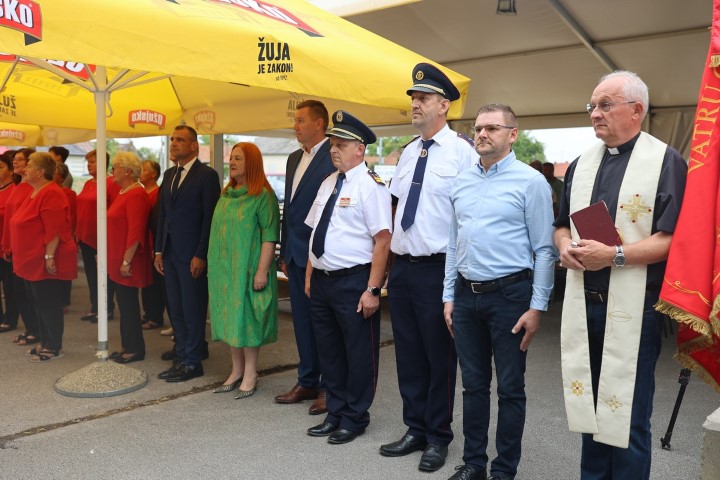 foto/Donji Mihaljevec proslavio veliki jubilej svojih vatrogasaca (58)