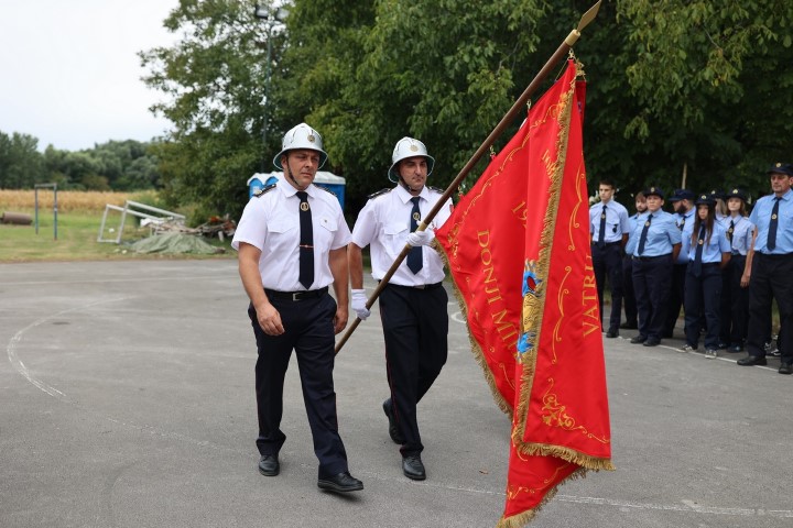 foto/Donji Mihaljevec proslavio veliki jubilej svojih vatrogasaca (79)