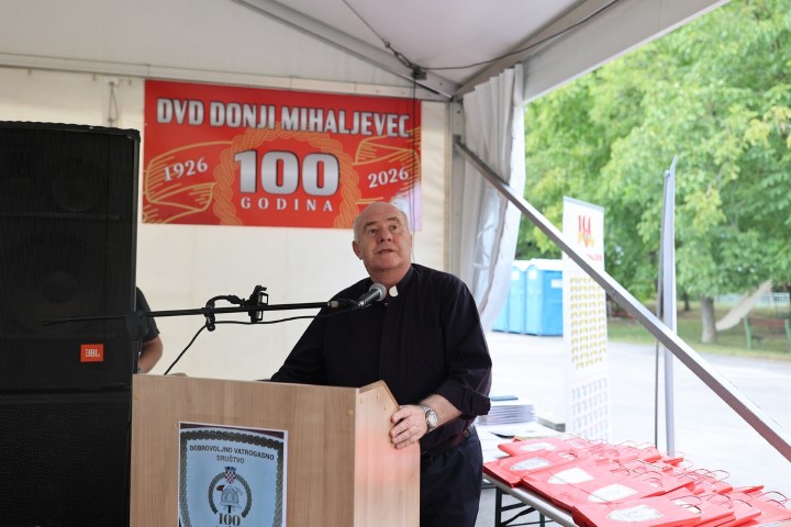 foto/Donji Mihaljevec proslavio veliki jubilej svojih vatrogasaca (97)