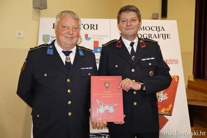 foto/Monografija-DVD-Sveta-Marija-18
