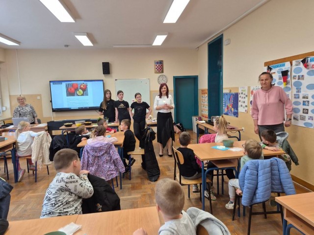 foto/Radionica-sapuni-OS-Sveta-Marija(12)