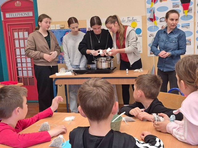 foto/Radionica-sapuni-OS-Sveta-Marija(5)