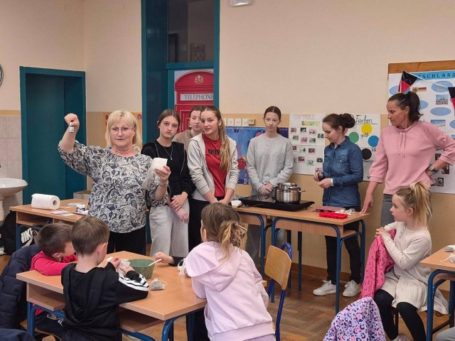 foto/Radionica-sapuni-OS-Sveta-Marija(7)