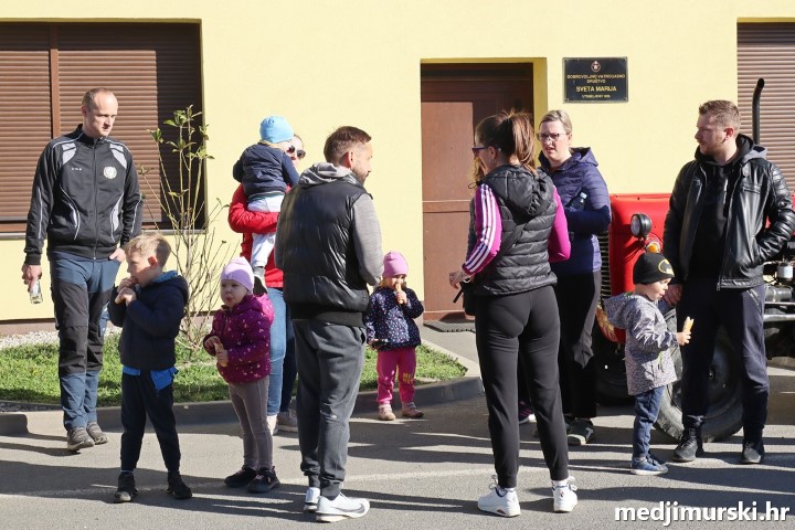 foto/Više od 100 volontera čistilo okoliš u Općini Sveta Marija (14)