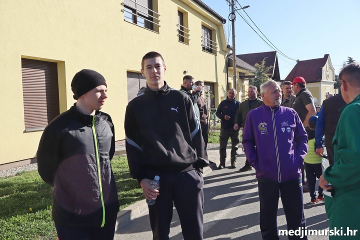 foto/Više od 100 volontera čistilo okoliš u Općini Sveta Marija (40)